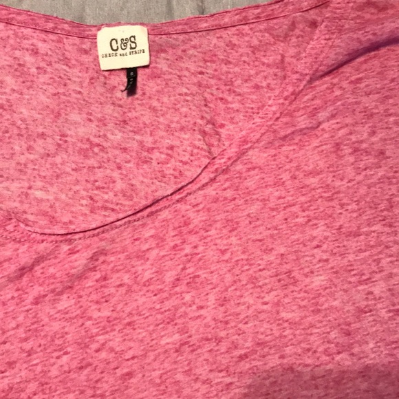 C60 🔴 $4 oversized comfy crop short sleeve soft tee - Picture 2 of 3